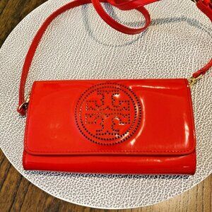 Authentic Tory Burch Statement Bag – Chili Red Patent Leather ✨Dinner Bag